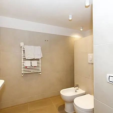 Areamare Hotel 2*